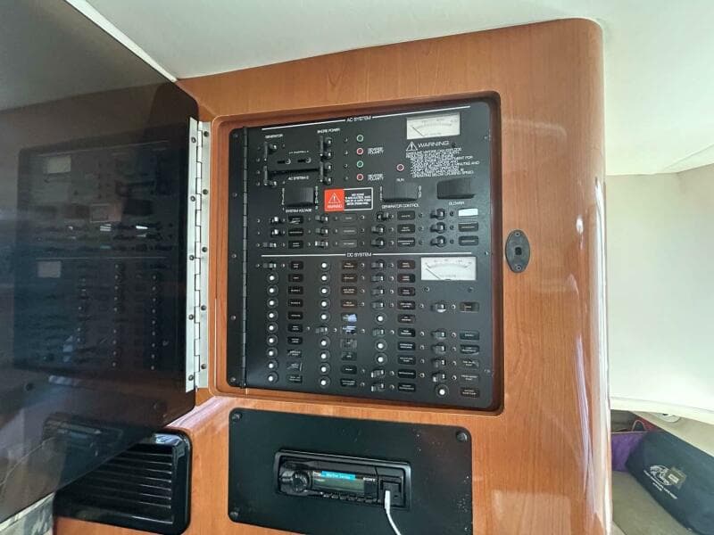 2001 Four Winns 328 Vista