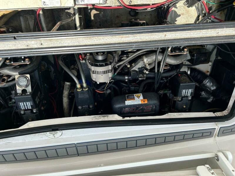 2001 Four Winns 328 Vista