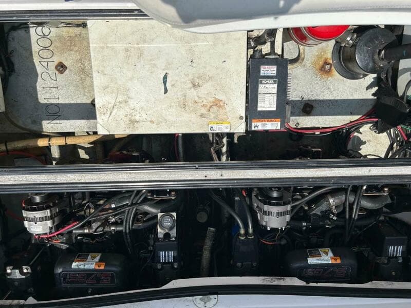 2001 Four Winns 328 Vista