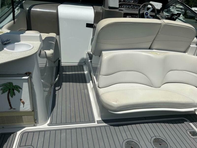 2001 Four Winns 328 Vista