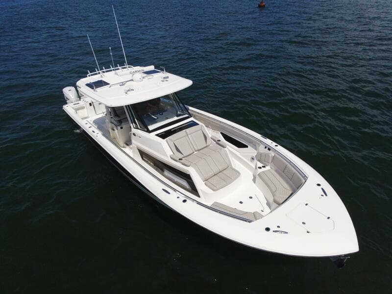 2021 Pursuit 428 Sport