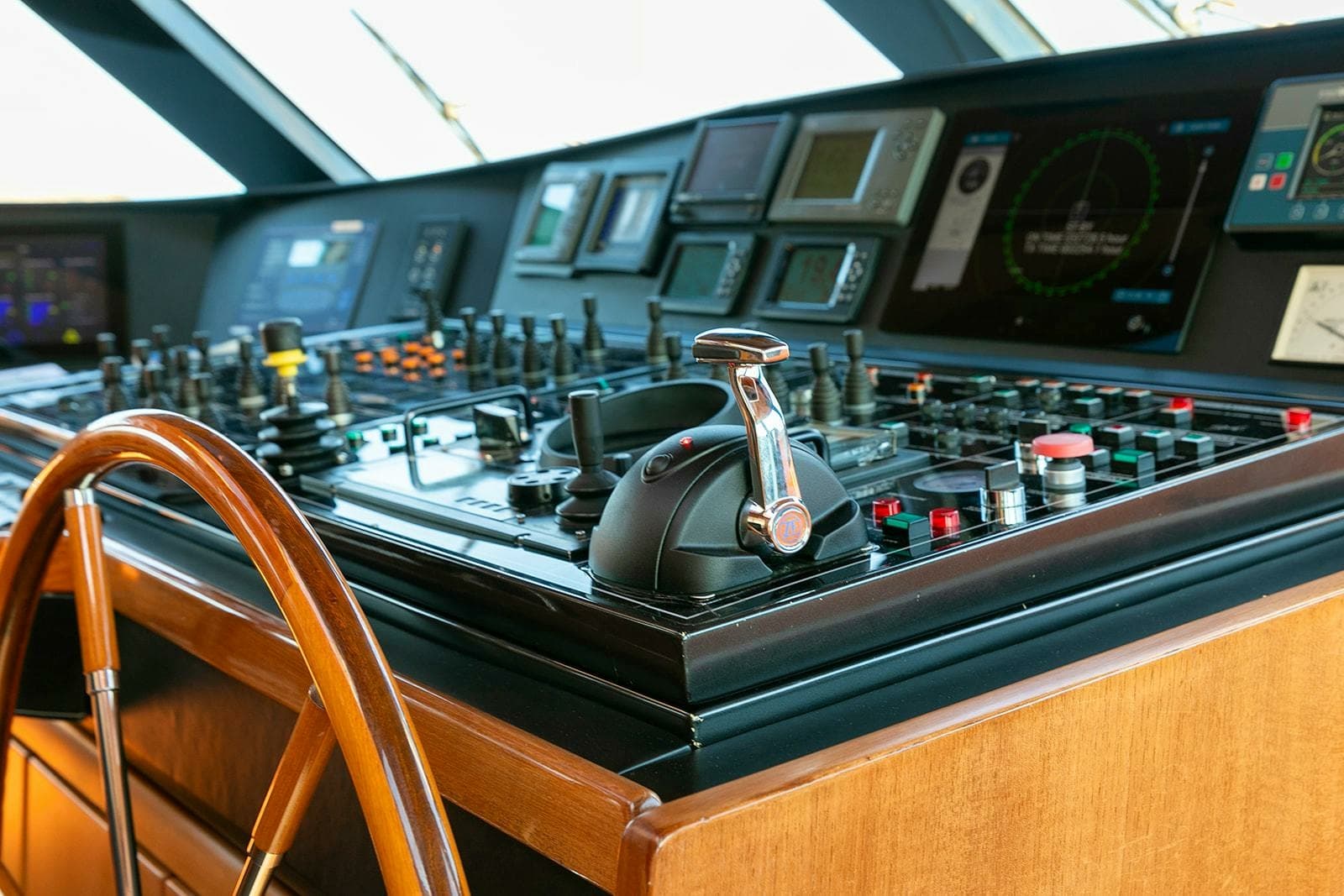1996 Perini Navi Custom - Photo 9