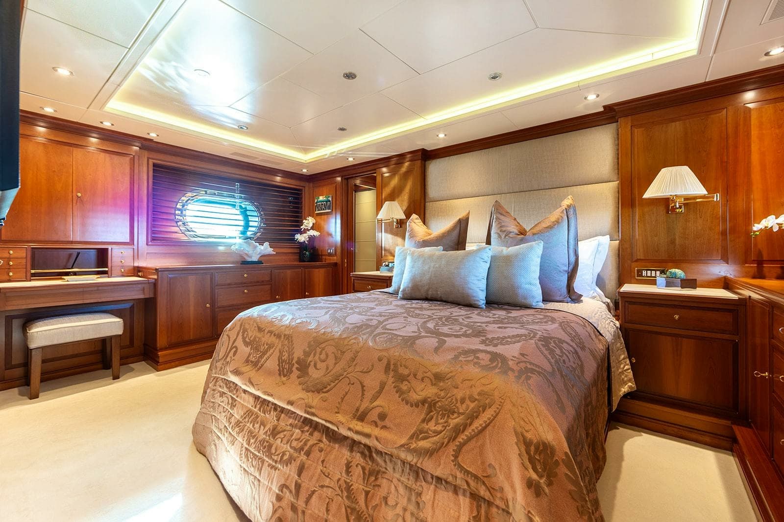 1996 Perini Navi Custom - Photo 14