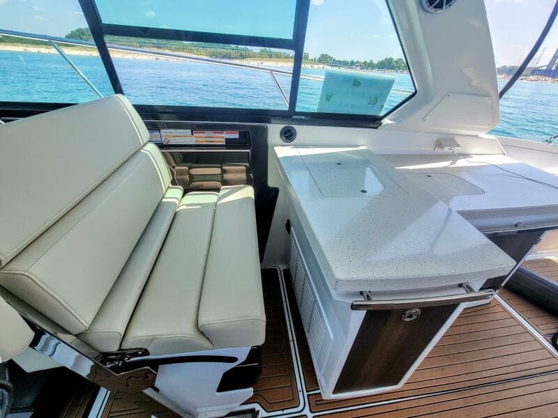 2017 Monterey 360 Sport Coupe