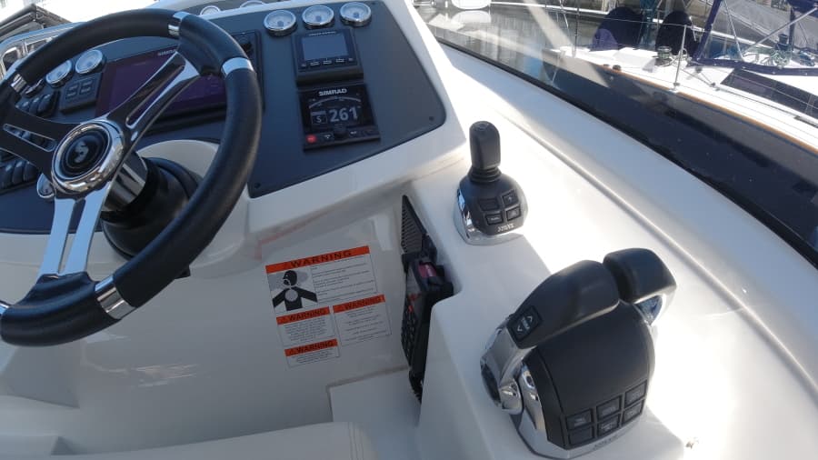 2016 Beneteau Gran Turismo 35