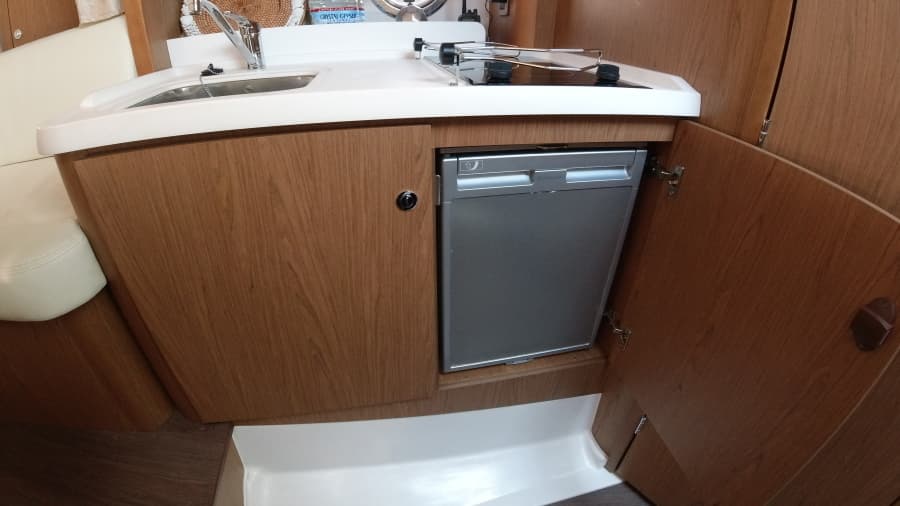 2016 Beneteau Gran Turismo 35