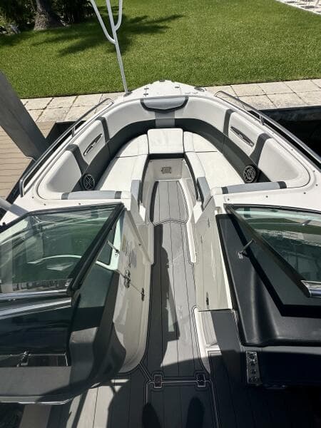 2022 Chaparral 267 SSX OB