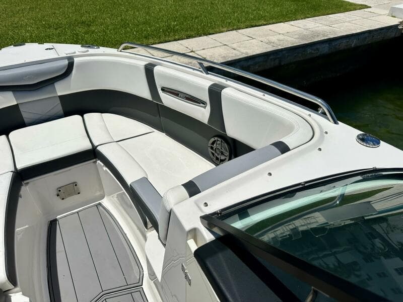 2022 Chaparral 267 SSX OB