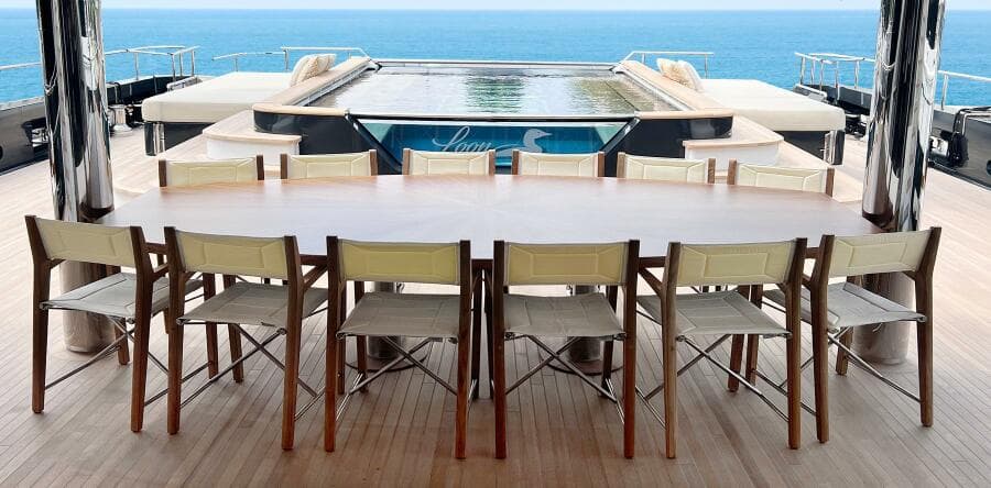 Loon 221' Main Aft Dining Deck Dining