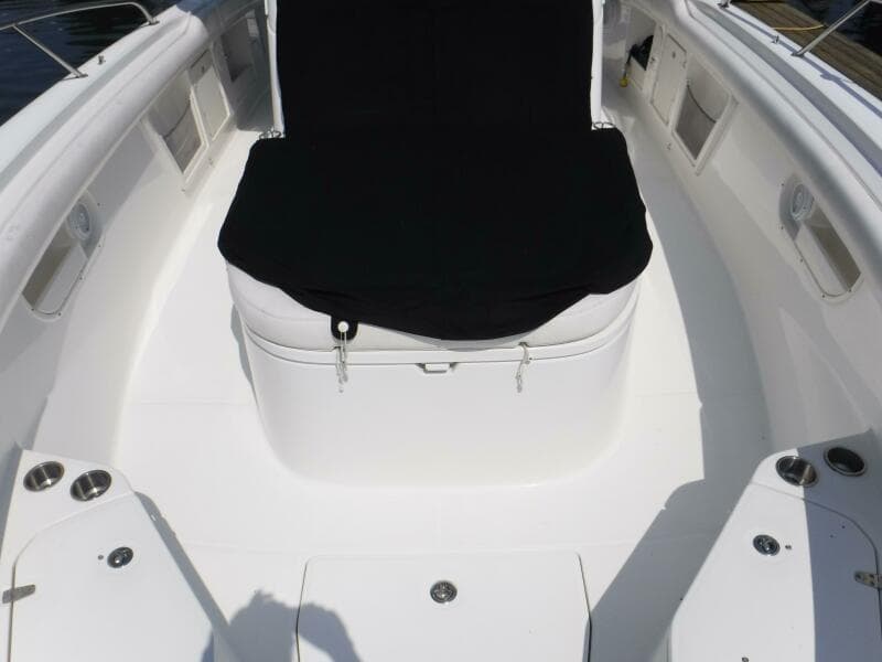 2014 Boston Whaler 370 Outrage