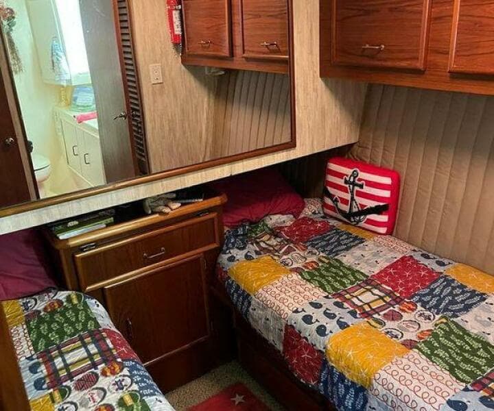 1989 Ocean Yachts 44 Super Sport Custom