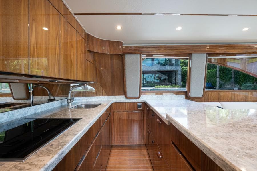 2019 Viking Convertible - Photo 11