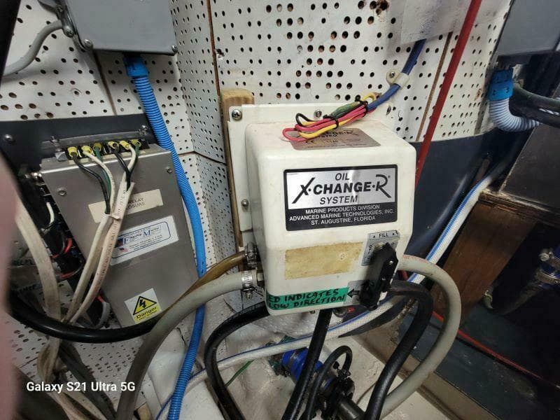 1987 Marine Trader Wide Body