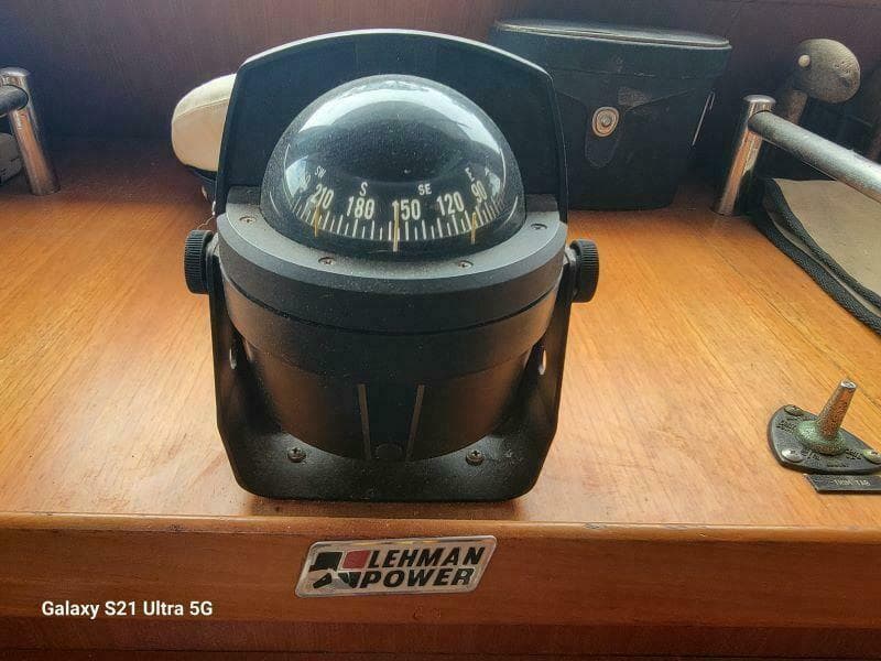 1987 Marine Trader Wide Body