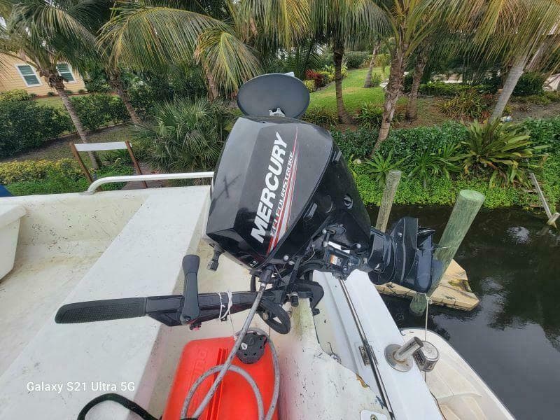 1987 Marine Trader Wide Body