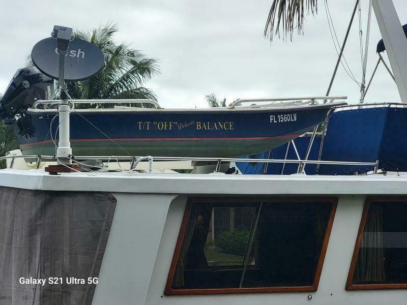 1987 Marine Trader Wide Body