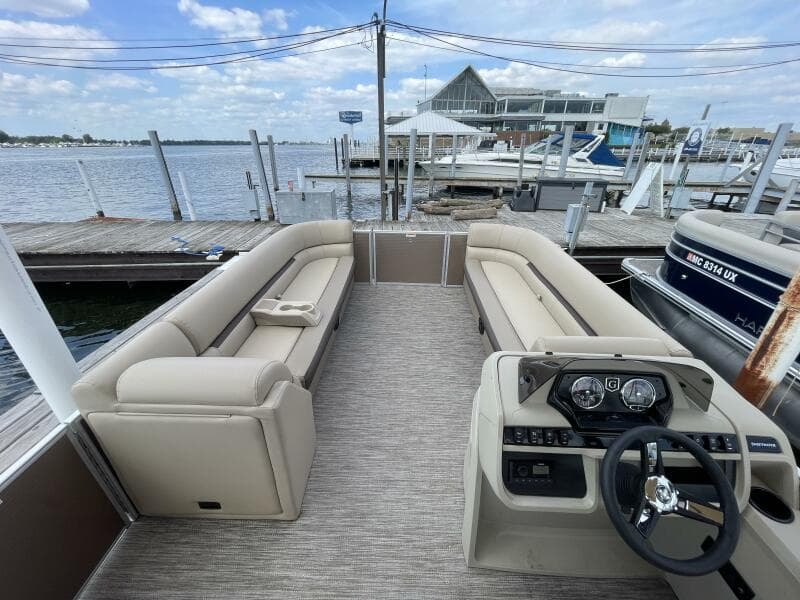 2024 Godfrey Sweetwater 2286 Split Bench