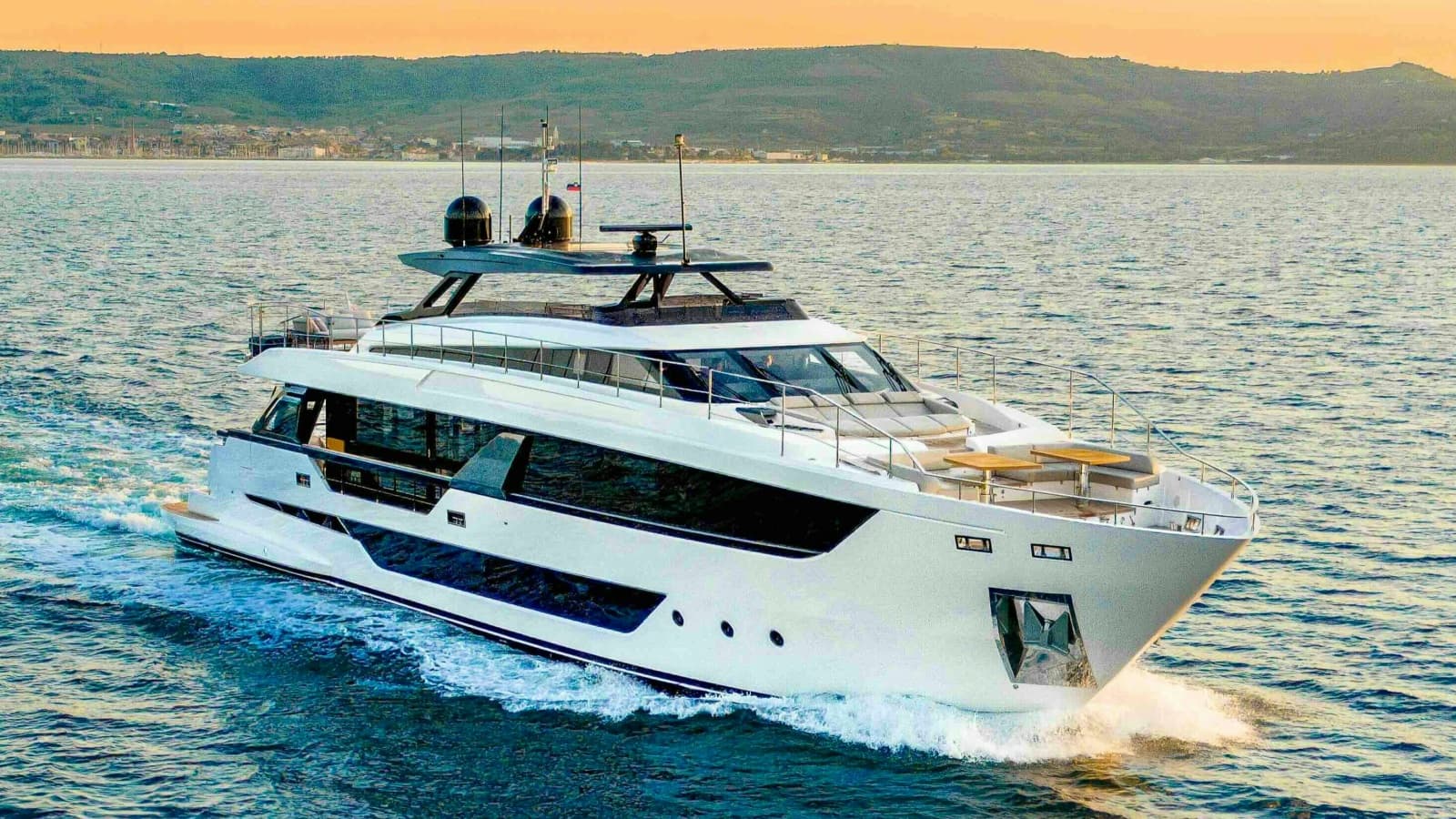 2023 Ferretti Yachts Ferretti 1000 - Photo 1