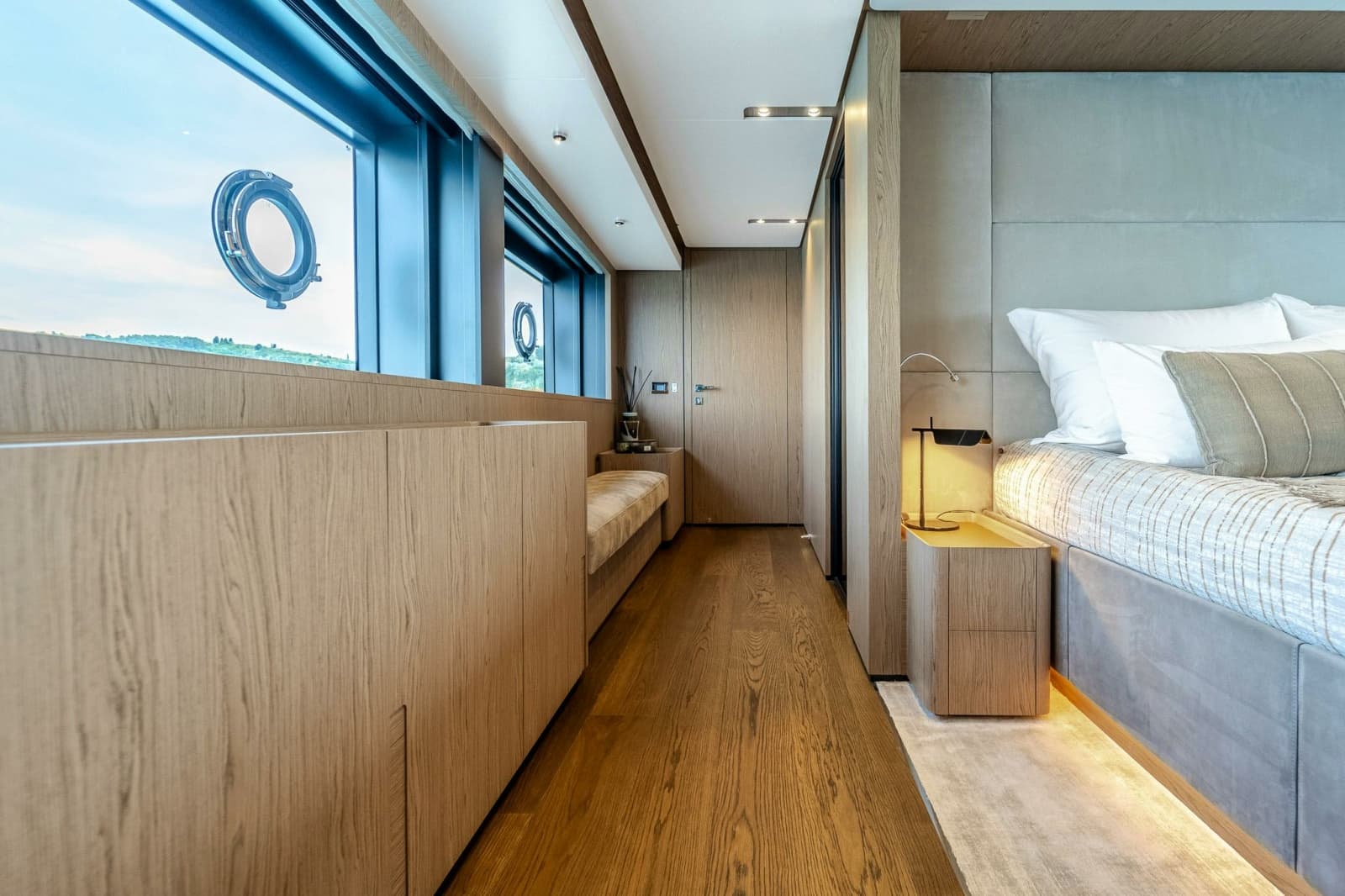 2023 Ferretti Yachts Ferretti 1000 - Photo 22