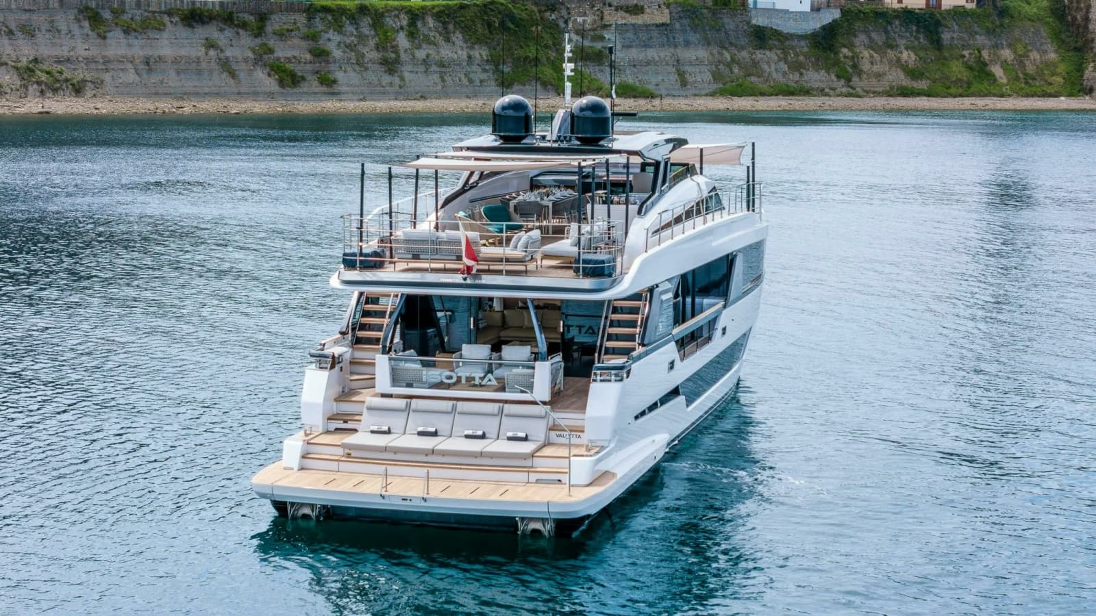 2023 Ferretti Yachts Ferretti 1000 - Photo 4