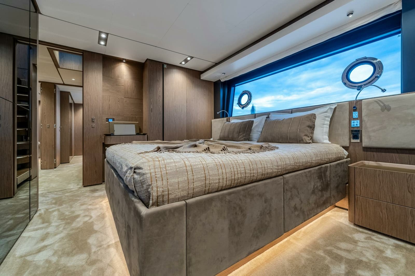 2023 Ferretti Yachts Ferretti 1000 - Photo 25