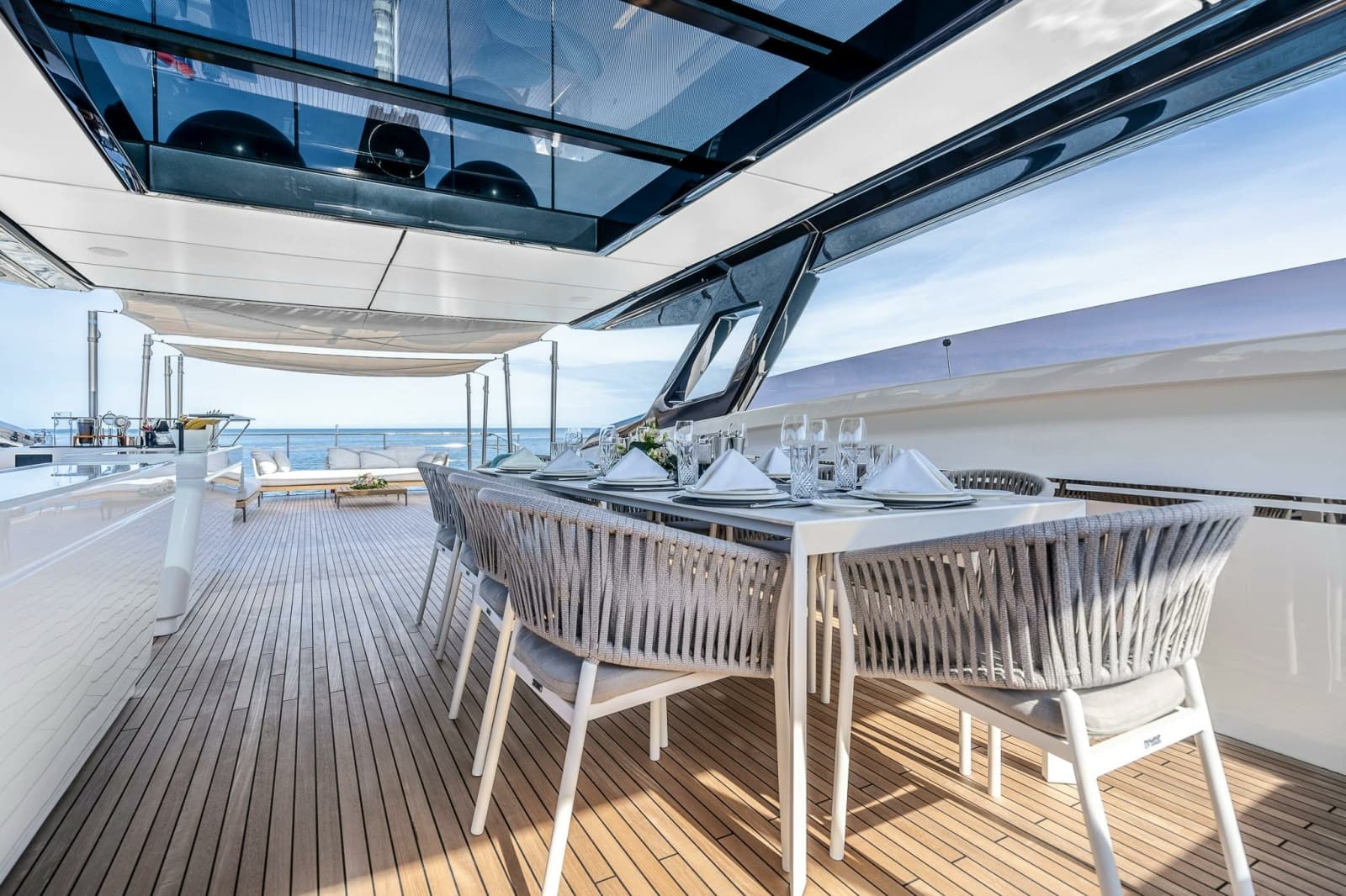 2023 Ferretti Yachts Ferretti 1000 - Photo 8