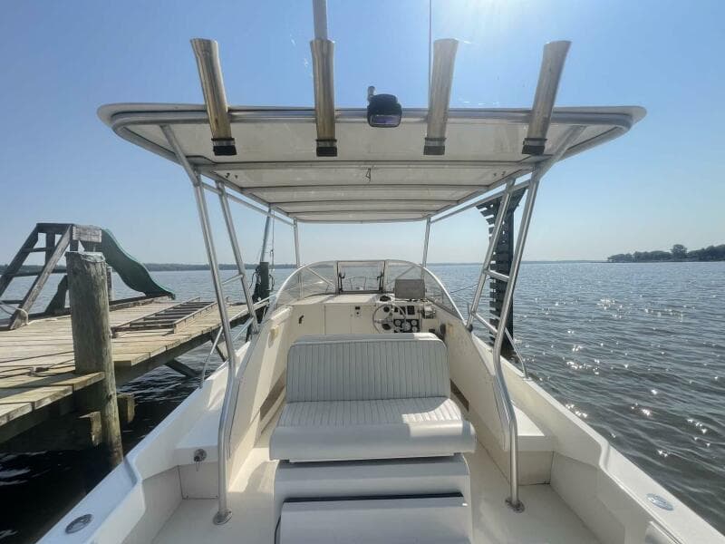 2005 Shamrock 220 Predator