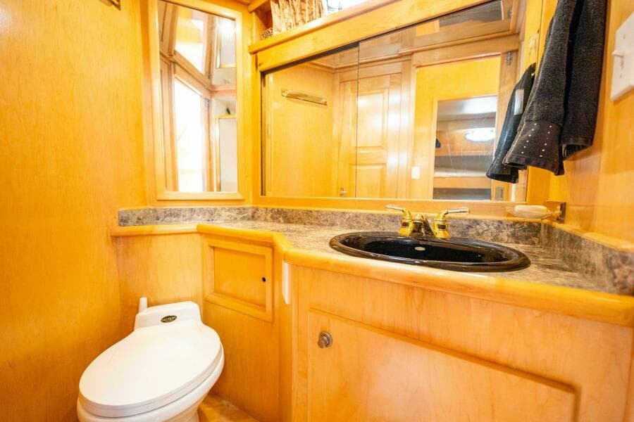 1997 Navigator Sundance 5600