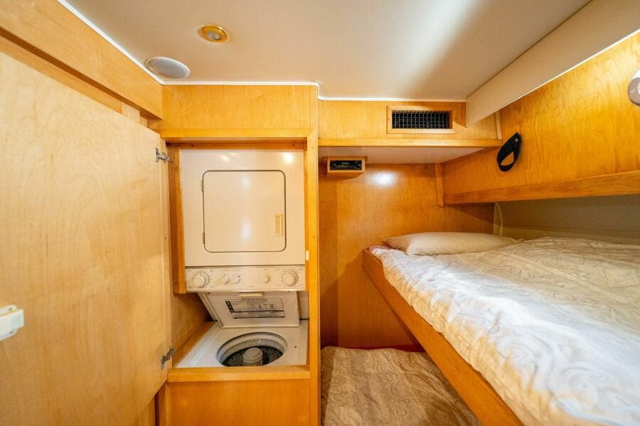 1997 Navigator Sundance 5600