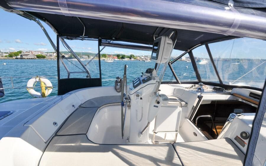 Hunter 45CC   Coralee   Offered For Sale720