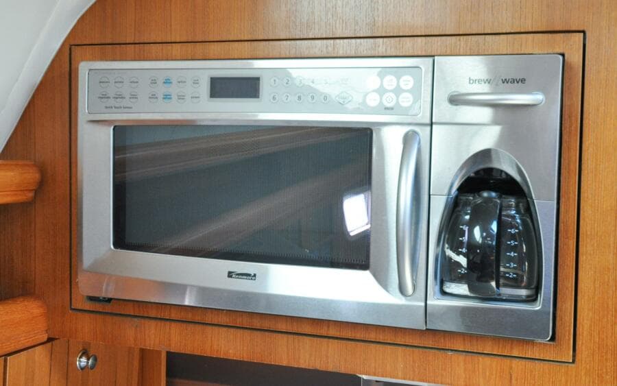 Hunter 45CC   Coralee   Offered For Sale671