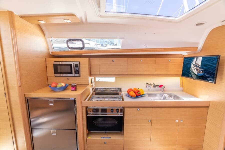 2018 Dufour GL 382 - Photo 22