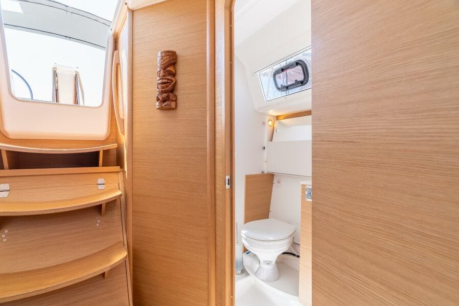 2018 Dufour GL 382 - Photo 21