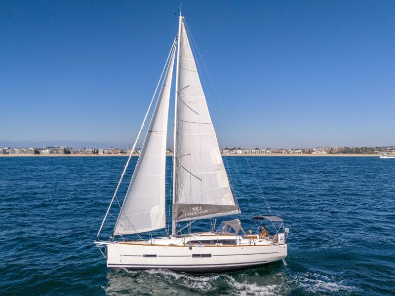2018 Dufour GL 382 - Photo 2
