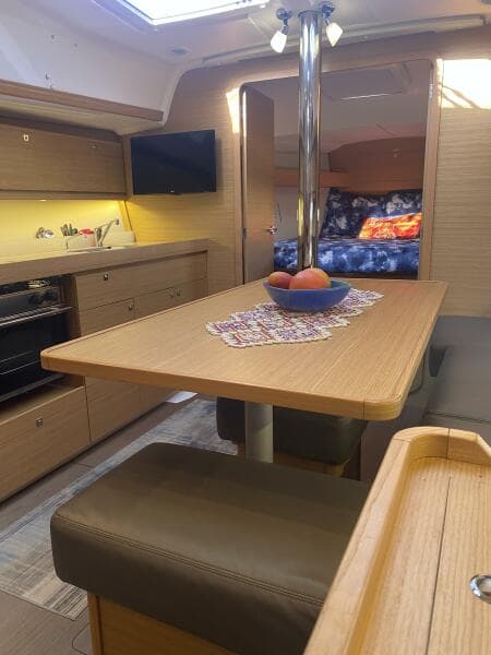 2018 Dufour GL 382 - Photo 39