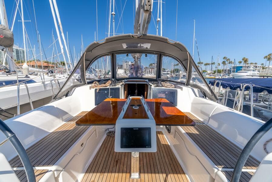 2018 Dufour GL 382 - Photo 19