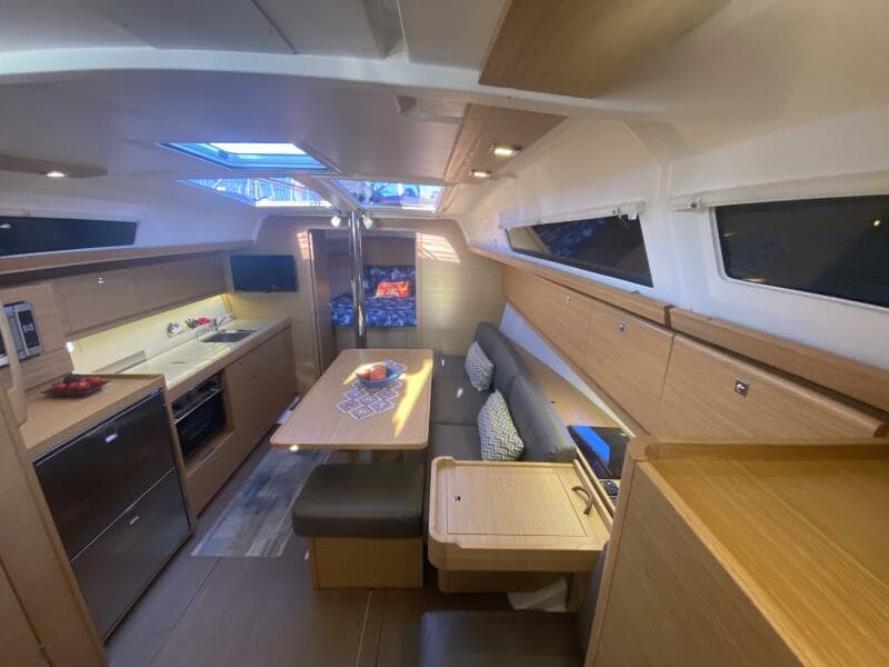 2018 Dufour GL 382 - Photo 33
