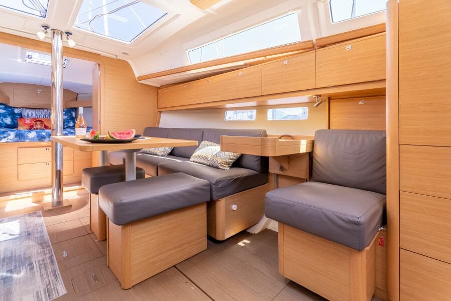2018 Dufour GL 382 - Photo 11
