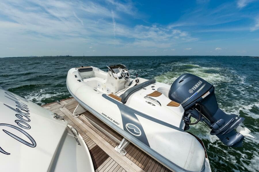 2013 Marquis 63 Sport Yacht