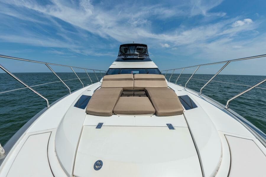 2013 Marquis 63 Sport Yacht