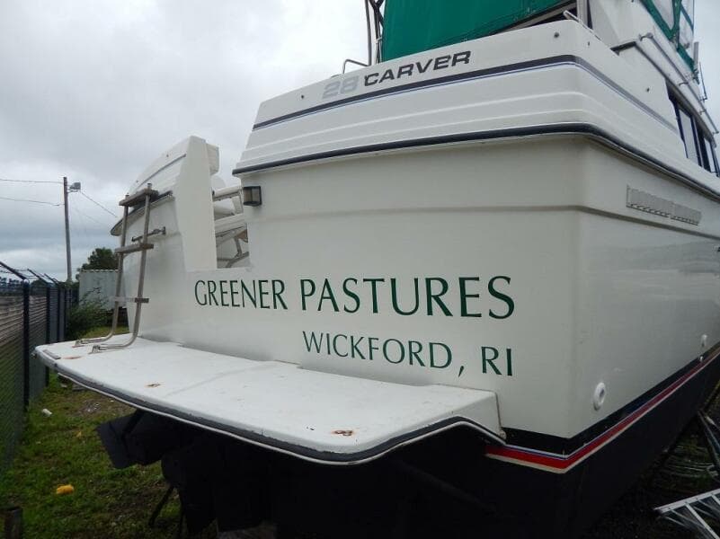 1983 Carver Mariner 2897