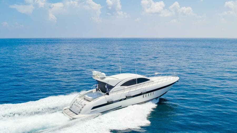 2001 Mangusta 72