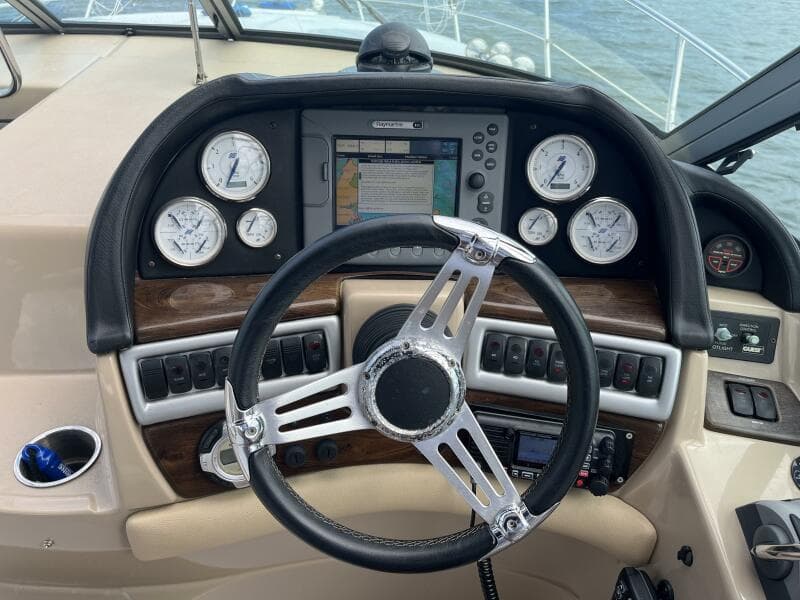 2008 Four Winns V338