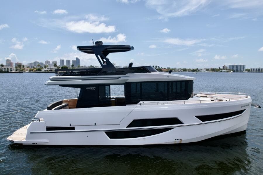 Okean 50 - Exterior Profile