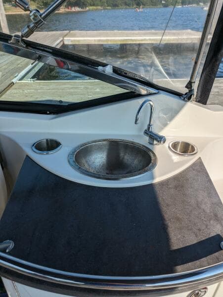 2013 Sea Ray 270 SLX