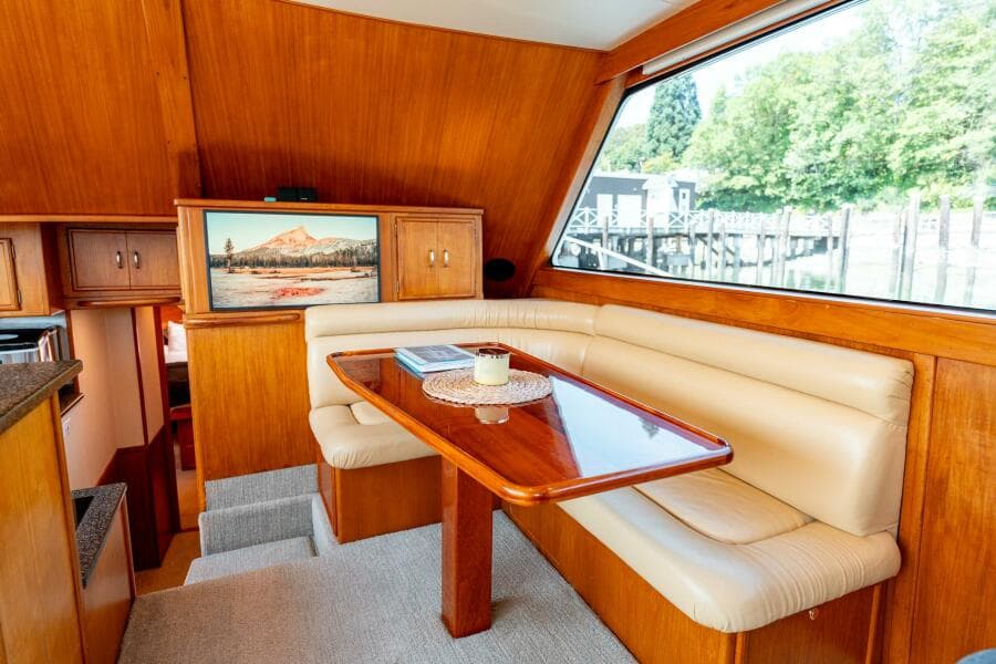 1985 Post 46 Convertible