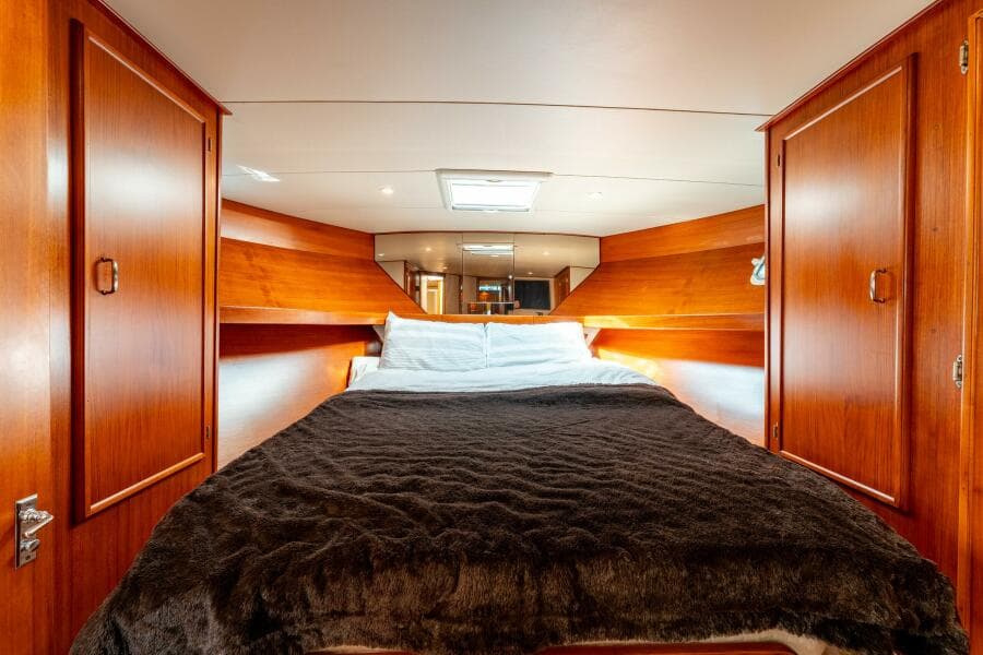 1985 Post 46 Convertible