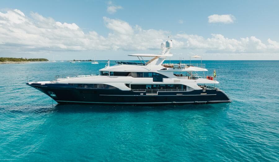 Benetti 132 - Cofina - Exterior Profile
