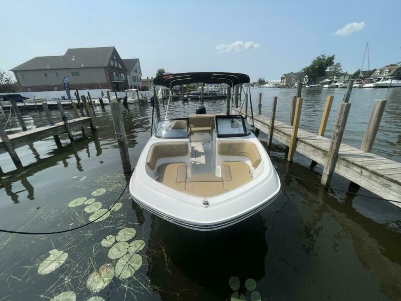 2024 Bayliner VR6 Bowrider Outboard