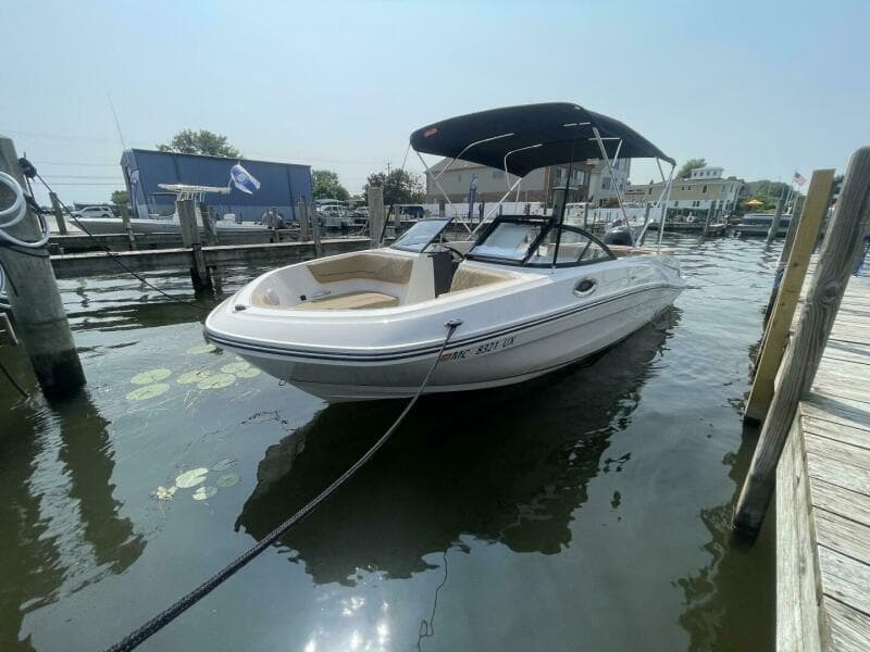 2024 Bayliner VR6 Bowrider Outboard